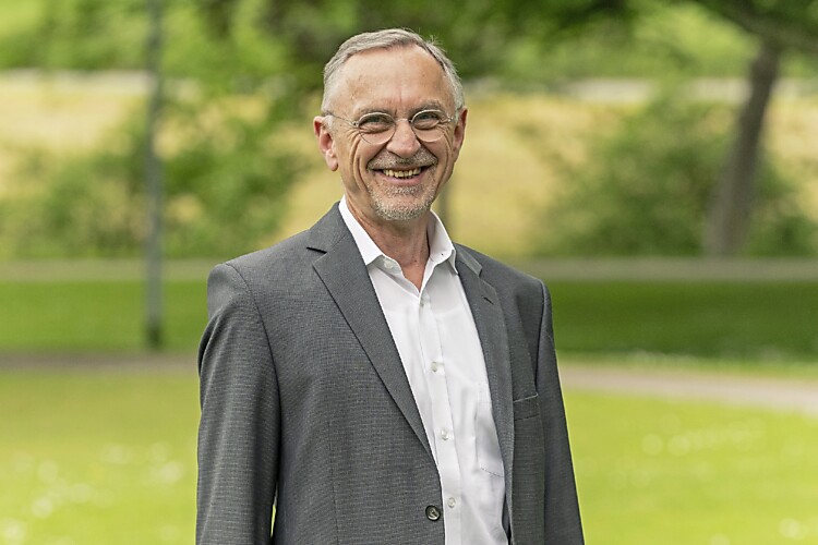 Dr. med. Bernd Ibach, Chefarzt für Alterspsychiatrie und Privé, Clienia Littenheid AG